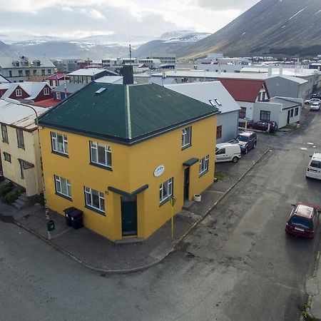 Ísafjörður Litla Guesthouse מראה חיצוני תמונה