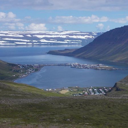 Ísafjörður Litla Guesthouse מראה חיצוני תמונה