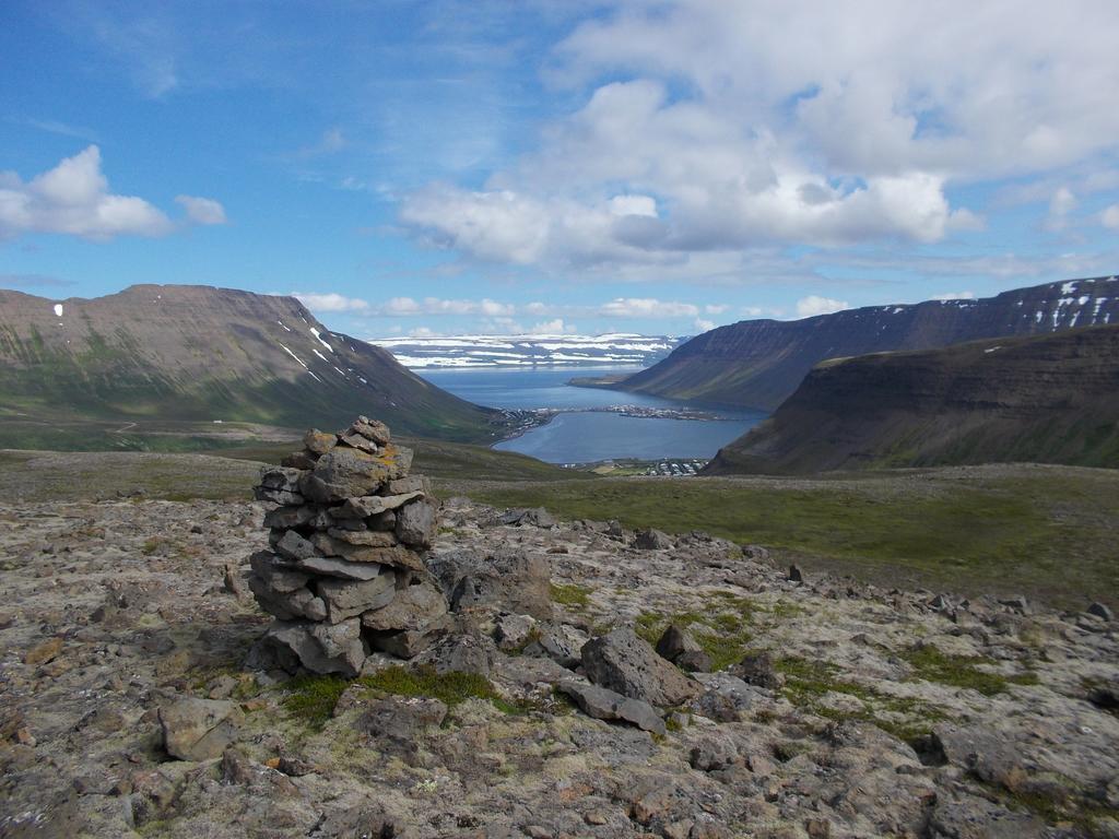 Ísafjörður Litla Guesthouse מראה חיצוני תמונה